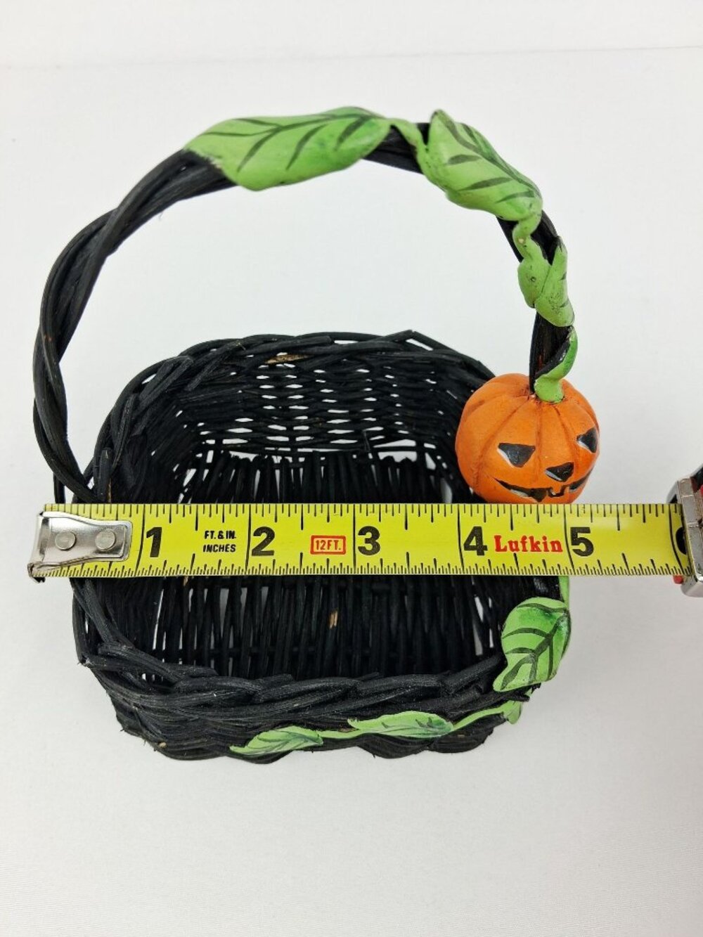 VTG FTD Halloween Spooky Black Wicker Basket with Jack-O-Lantern & Vine Accents - Picture 7 of 8